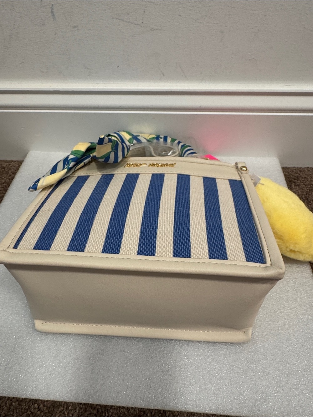 Betsey Johnson Blue & Cream Striped Mini Tote with lemon scarf & charm NWT - Picture 5 of 8